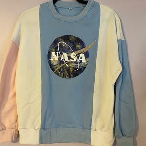 NASA sweatshirt size m but fits like a small. Very good condition very soft